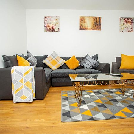 Somerset Place Northampton Luaran gambar