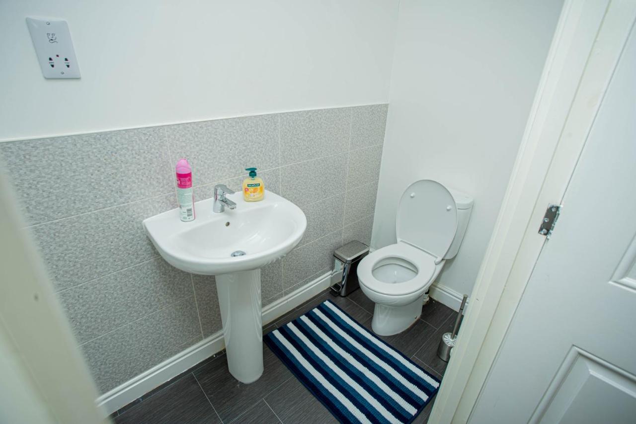 Somerset Place Northampton Luaran gambar